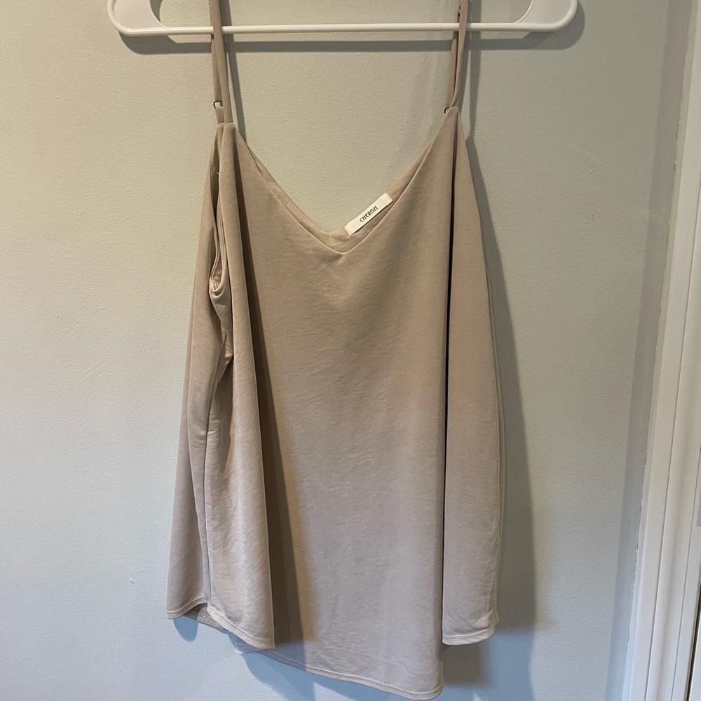 Layering loose tank